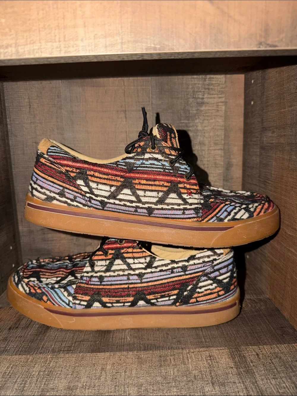Twisted X Hooey style Aztec-Pattern Low-Top Sneakers size 12